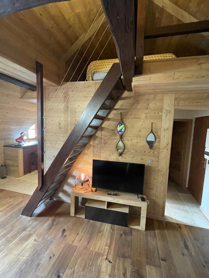 Jura Annecy Rent Lodge Extérieur photo